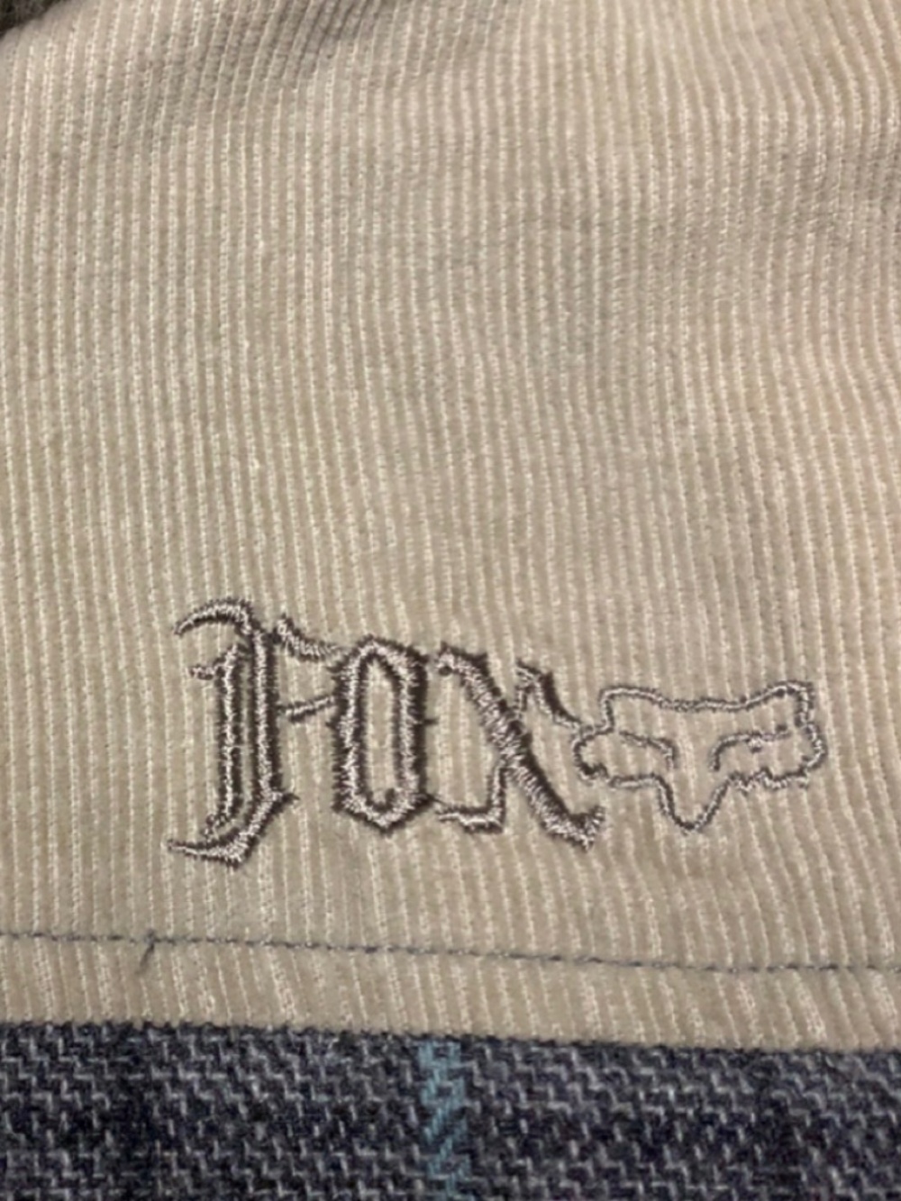 Fox Racing Hooded Vest - Picture 3 of 5